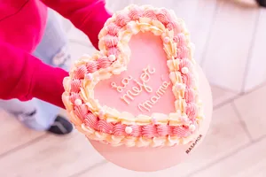 Torta Corazón Mamá