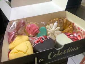 Caja Día de La Madre Medialuna