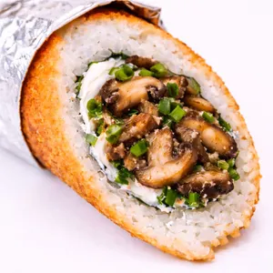 Hand roll de champiñón