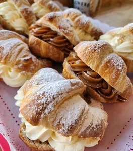 Croissant relleno