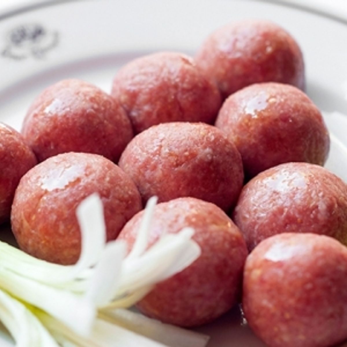 Kubbe crudo (250 gramos aprox.) Kubbe crudo (250 gramos aprox.)