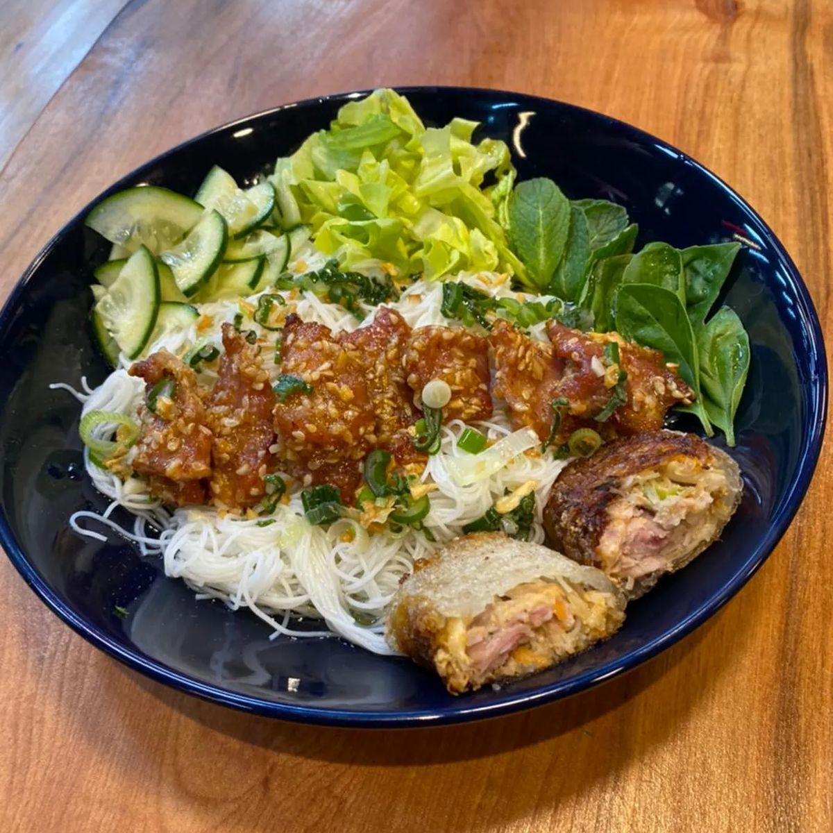 Bún thịt nướng Bún thịt nướng